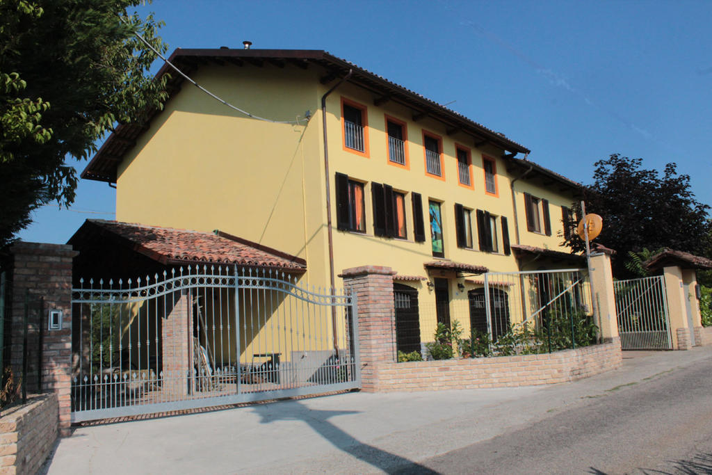I Boidi Apartman Nizza Monferrato Kültér fotó